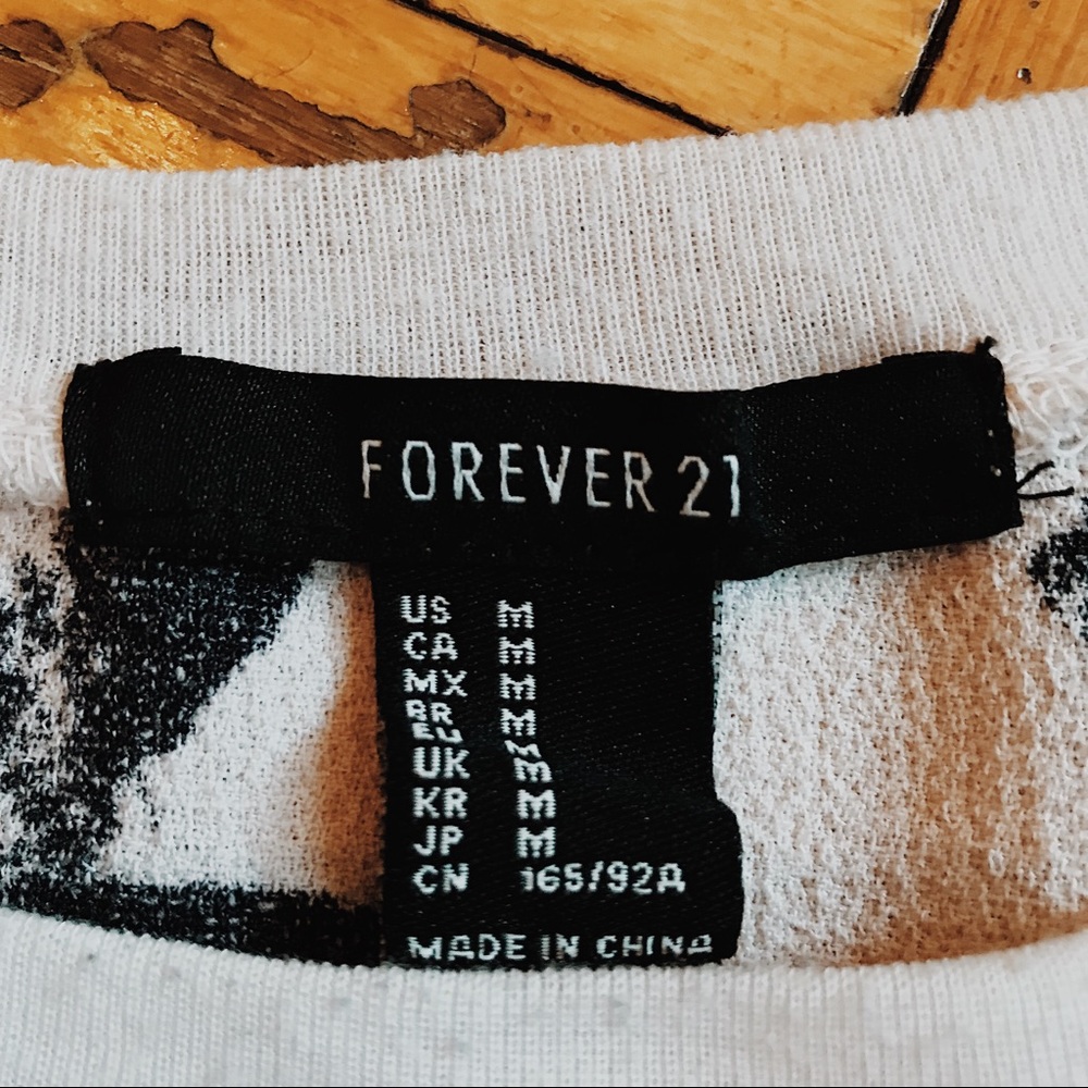 Abstract Printed Boxy Top - Picture 2 of 3